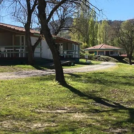 Camping Maeva Respire De La Croze Kamp alanı Châtel-Guyon
